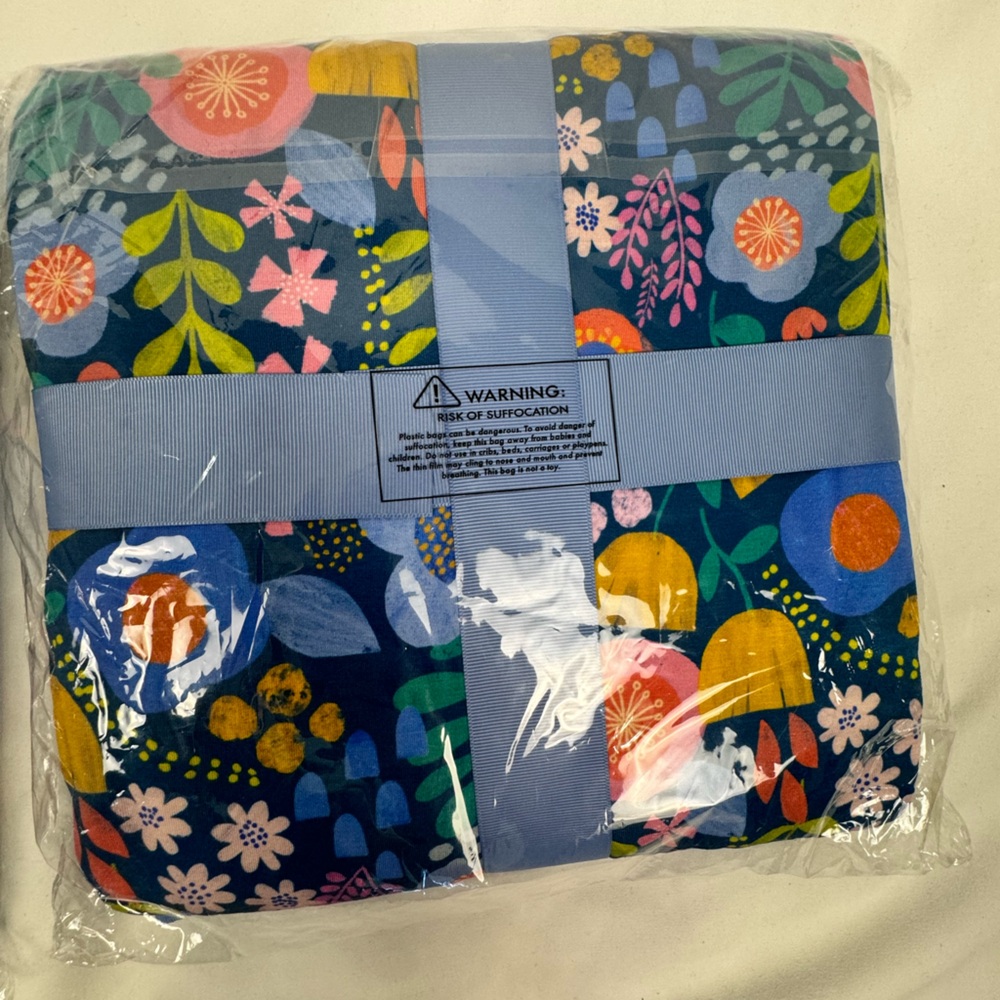 Little Sleepies Folk Floral Large Cloud Blanket - Picture 8 of 8